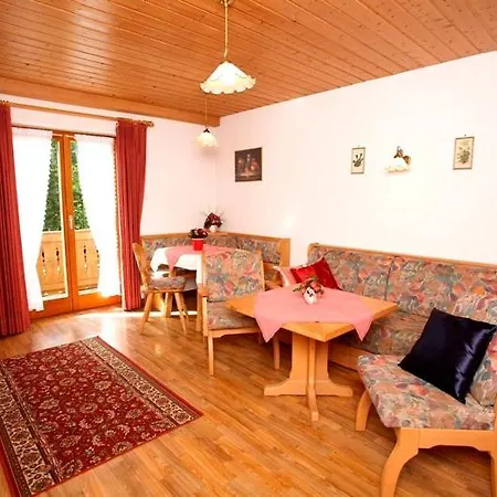 Haus Krautloider Apartamento